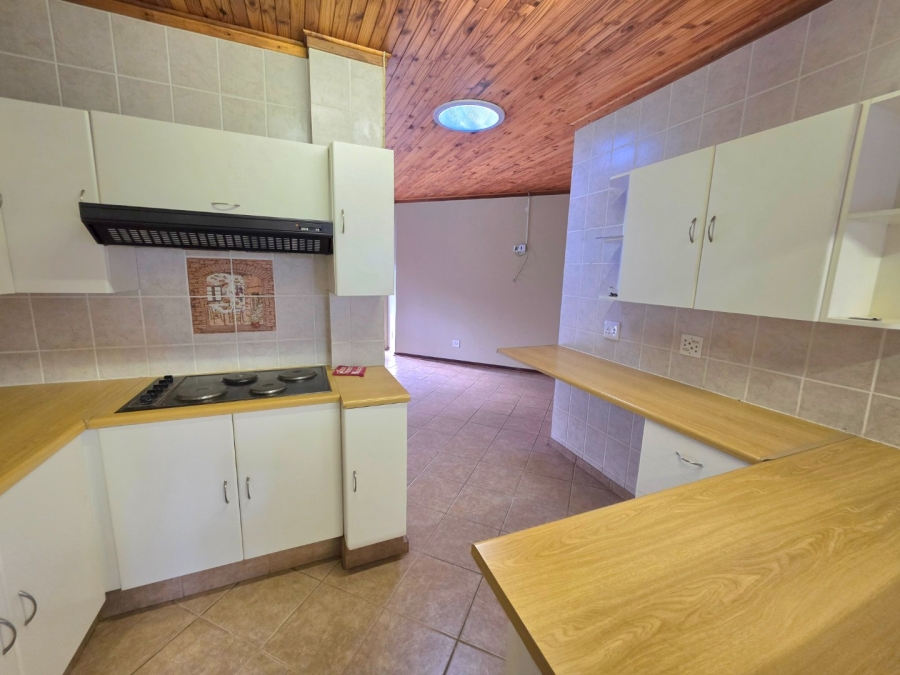 5 Bedroom Property for Sale in Panorama Free State